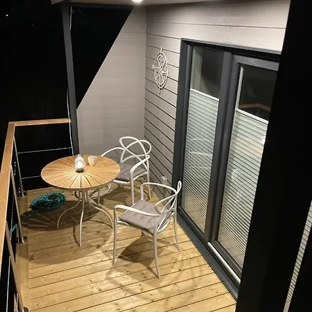 Hausboot - Svanehus Ferienhaus Heiligenhafen