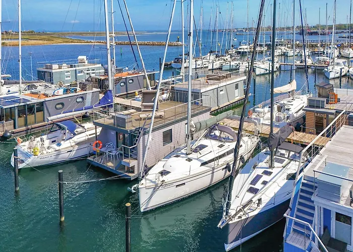 Semesterbostad Hausboot - Svanehus *