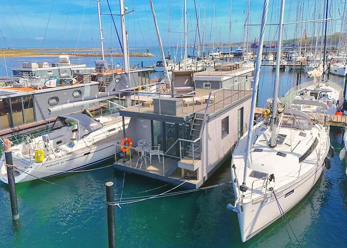 Semesterbostad Hausboot - Svanehus *